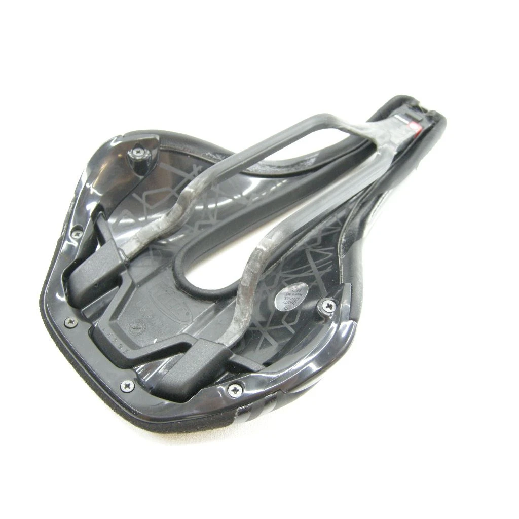 Selle Italia Novus Boost SuperFlow Sattel 4 Selle Italia Novus Boost SuperFlow Sattel – Bild 2