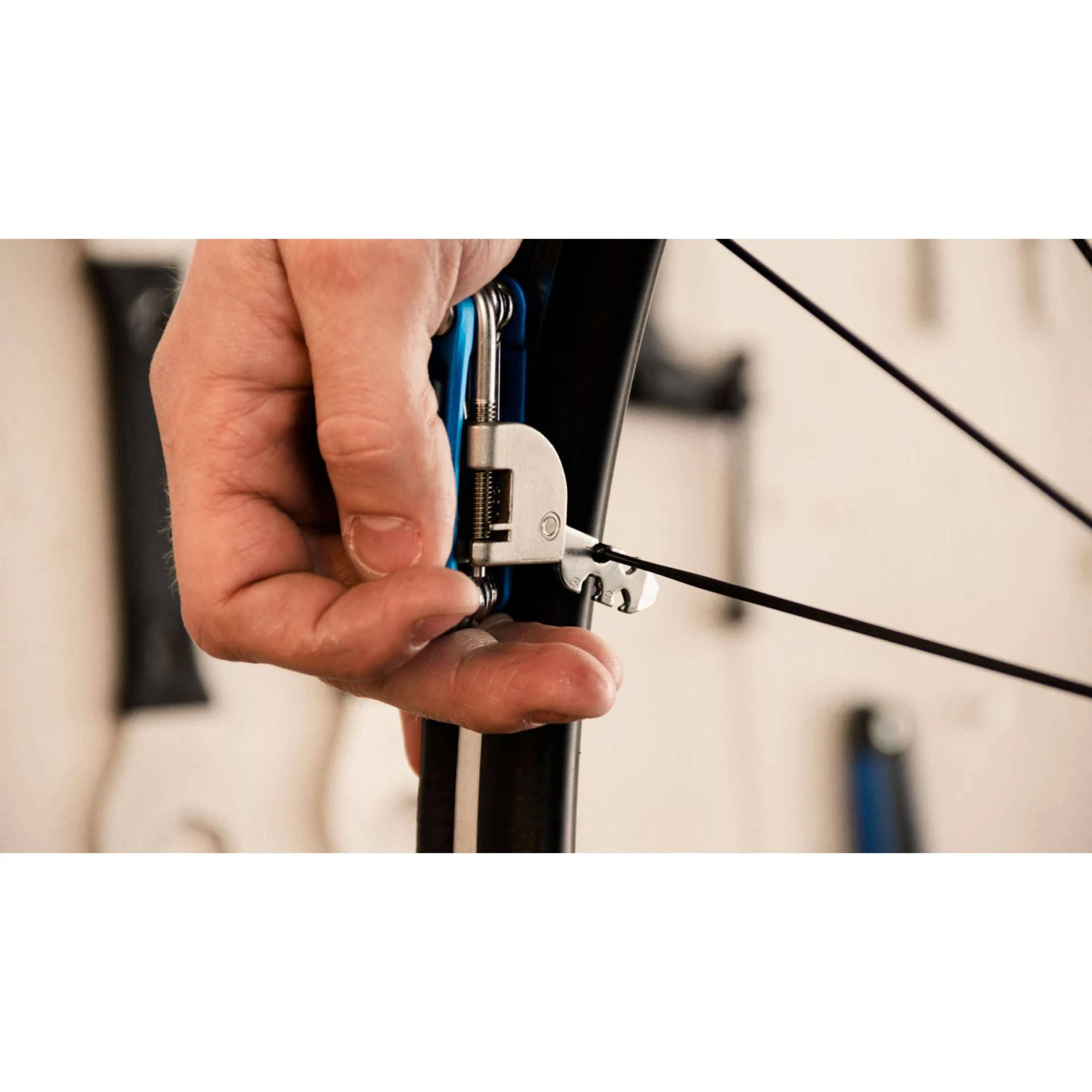 BBB Primefold L - 16 Funktionen 4 BBB Primefold L - 16 Funktionen – Bild 2